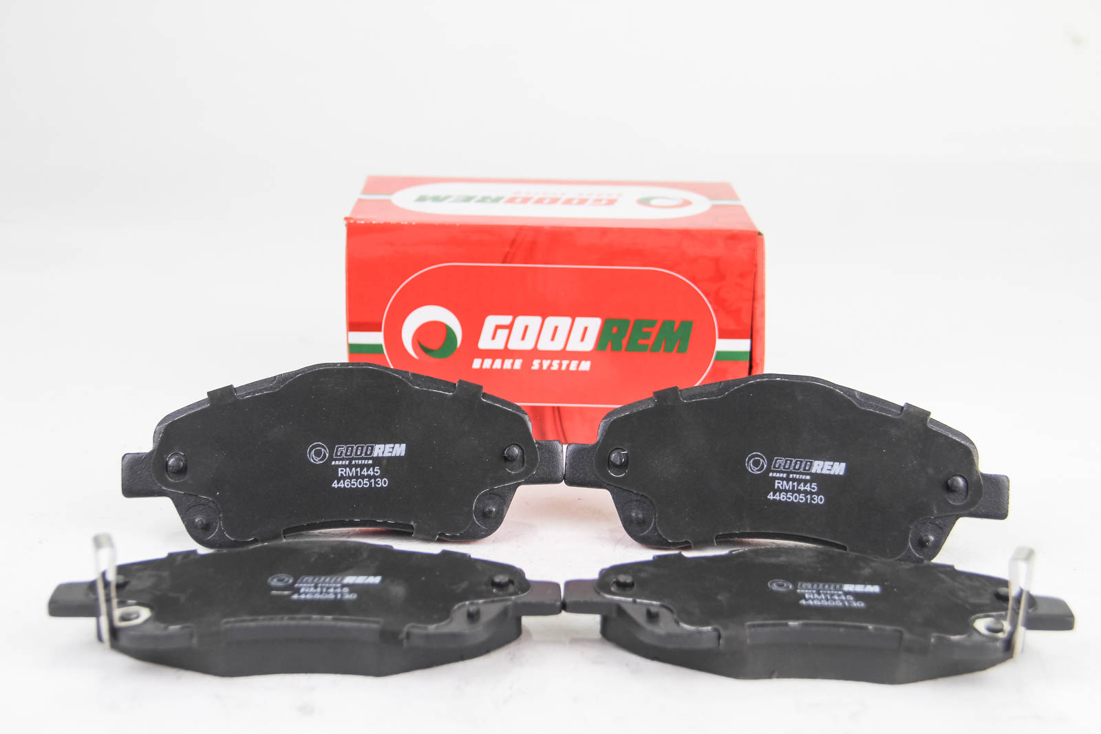 Гальмівні колодки пер. Toyota Avensis 00-08 (bosch)
