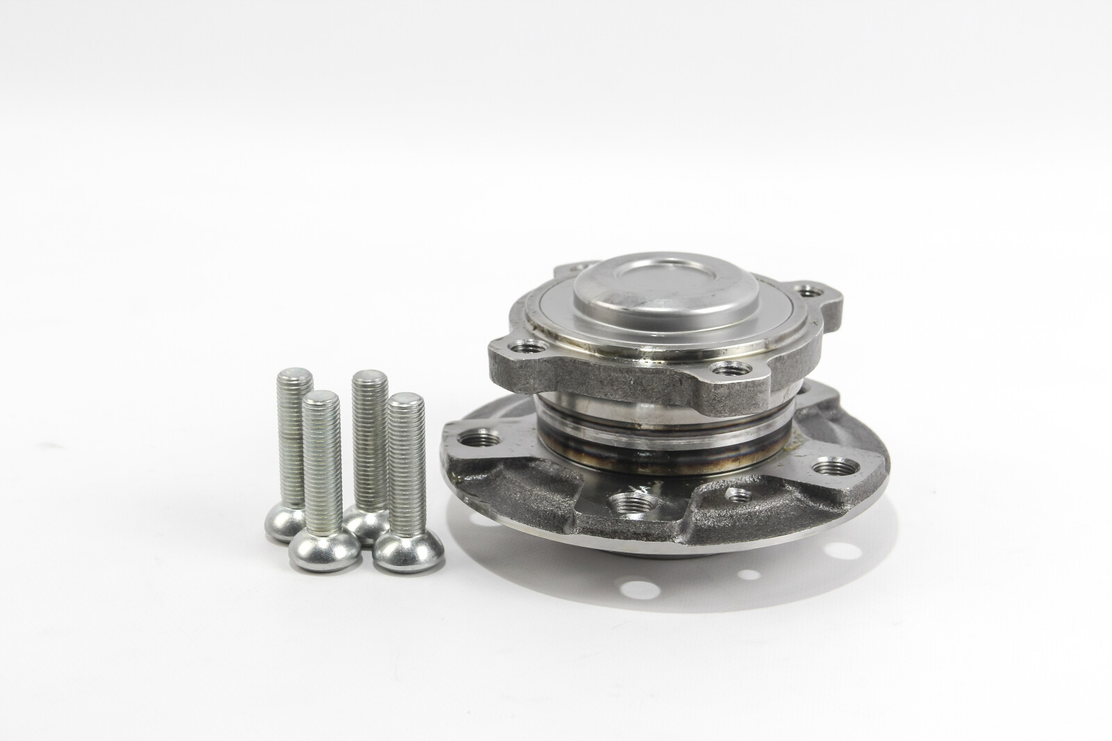 Підшипник маточини перед. BMW 1 (F20)/2 (F23)/3 (F34)/4 (F32/F83) 11-