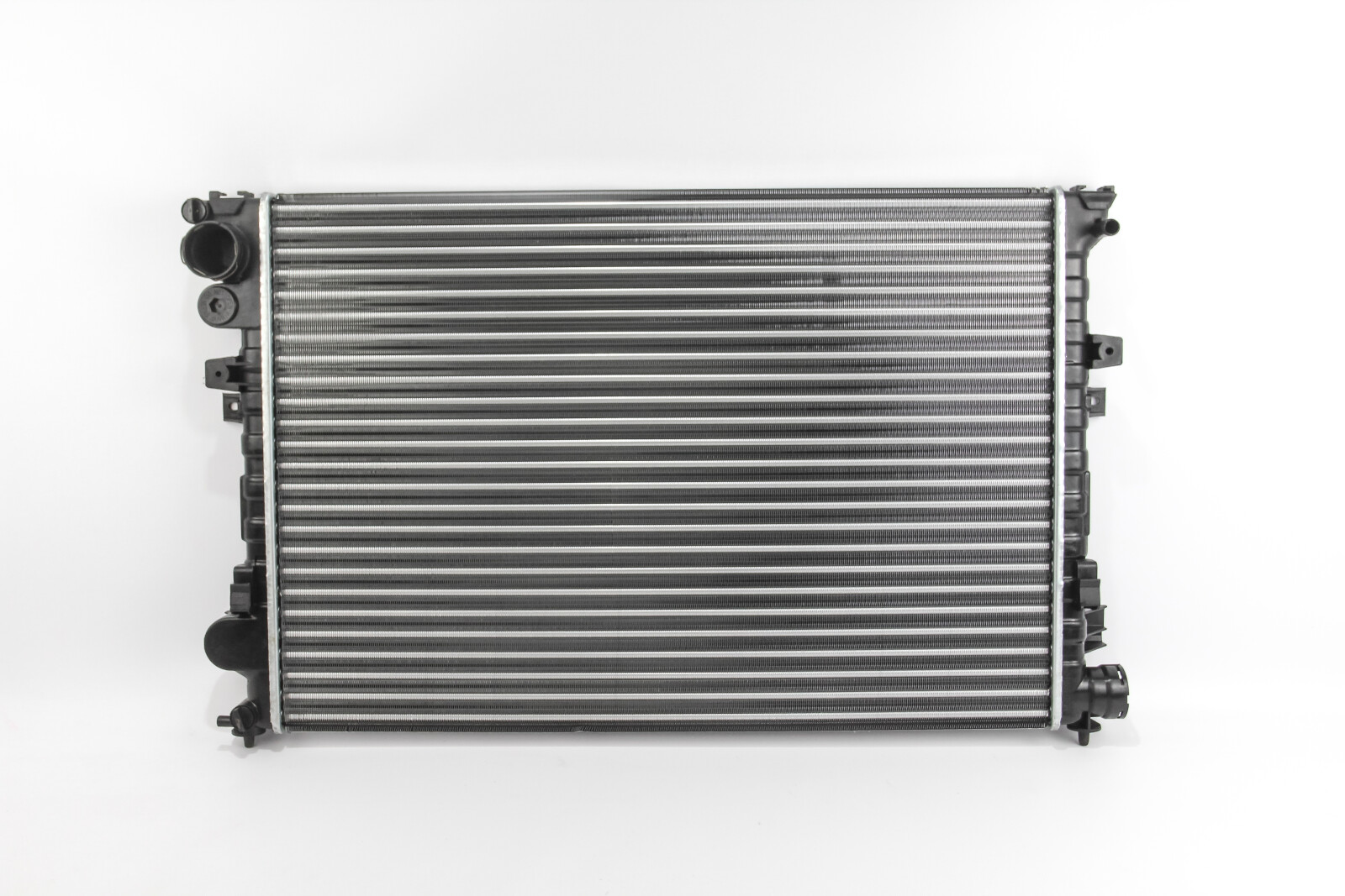 Радіатор охолодження двигуна Scudo/Expert 1.9D/TD/2.0JTD/HDI 96> MT +/-AC