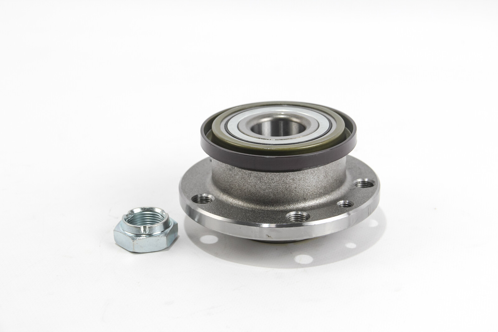 Підшипник маточини задн. Alfa Romeo 147 01-10/156 97-06/GT 03-10 (+ABS)