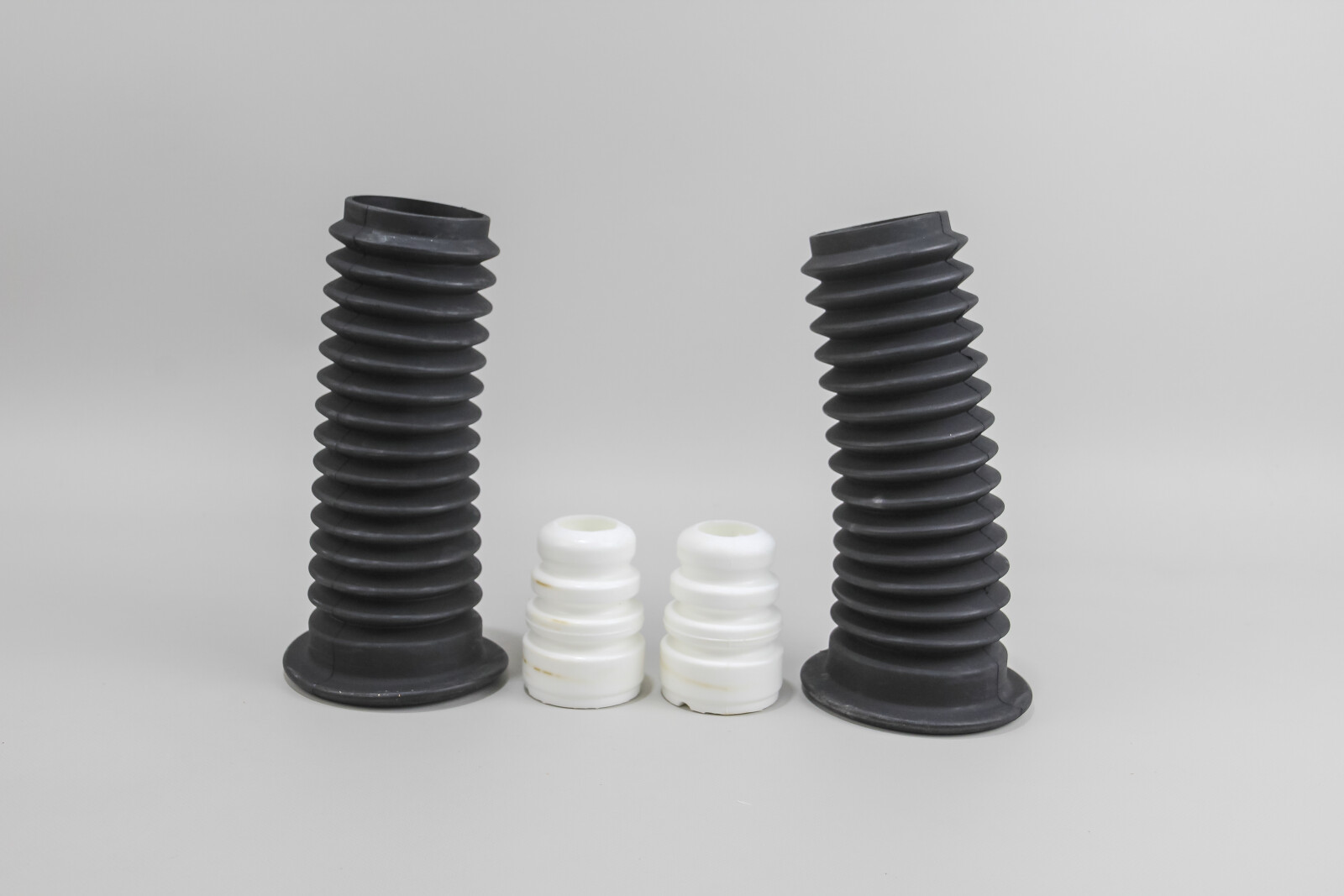 Комплект 2шт пильник/відбійник амортизатора перед FIESTA 08-