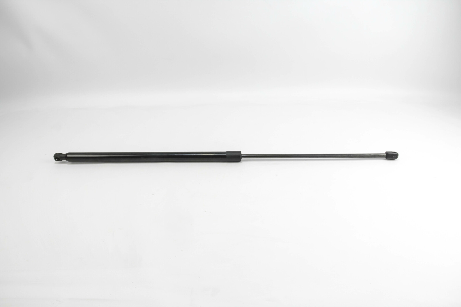 Амортизатор багажника Vito 96> (+зад.дворник) (772/322mm 630N)