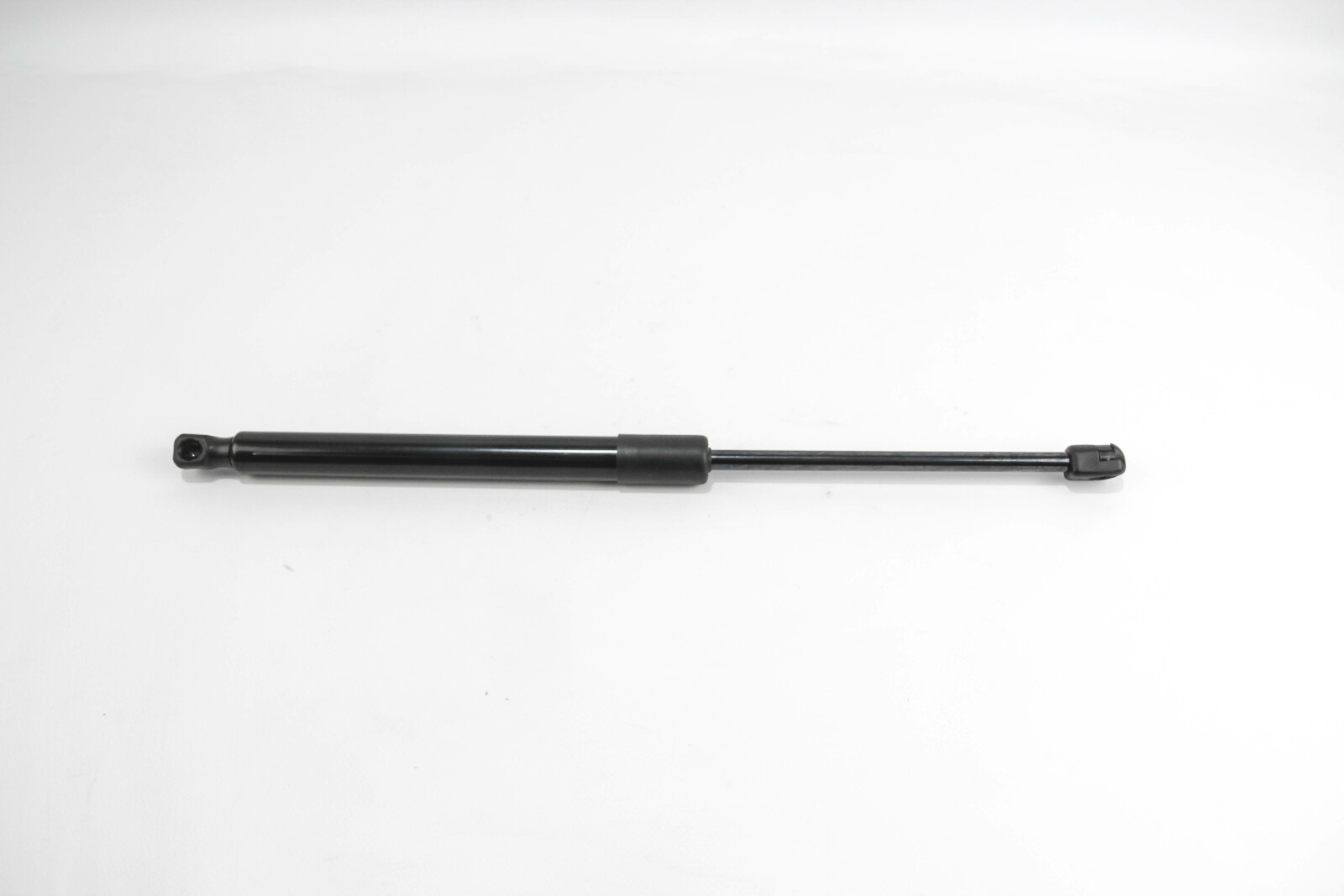 Амортизатор багажника Golf V (450/180mm 535N)