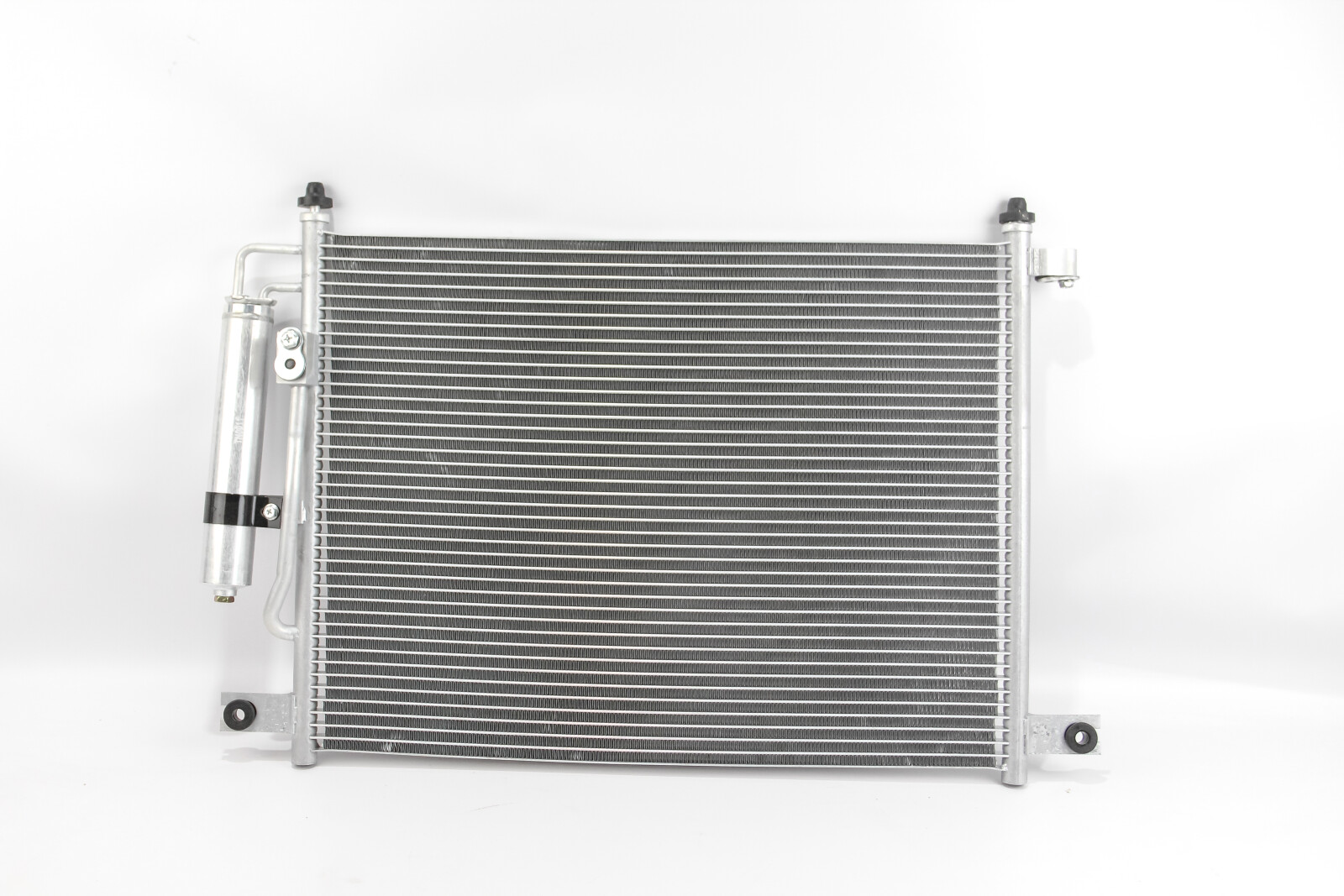 Радіатор кондиціонера AVEO/KALOS  1.4 i 16V 02-
