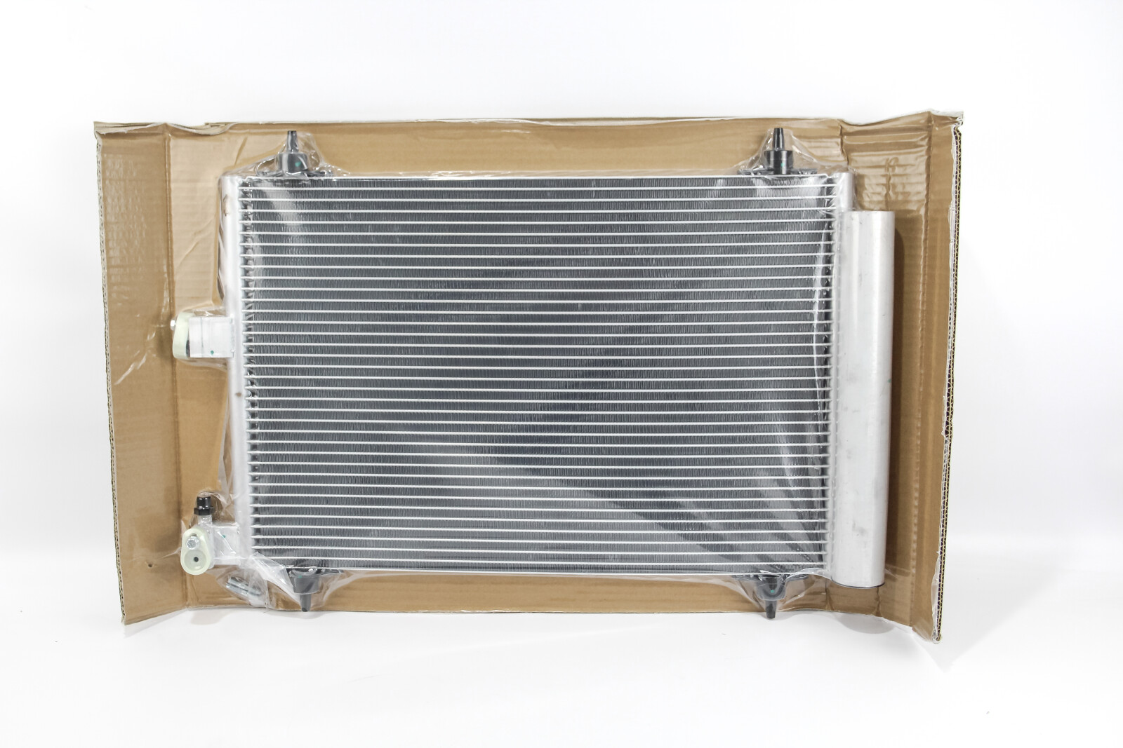 Радіатор кондиціонера Berlingo/Partner 1,1/1,4/1.6HDI/1,9D 98-