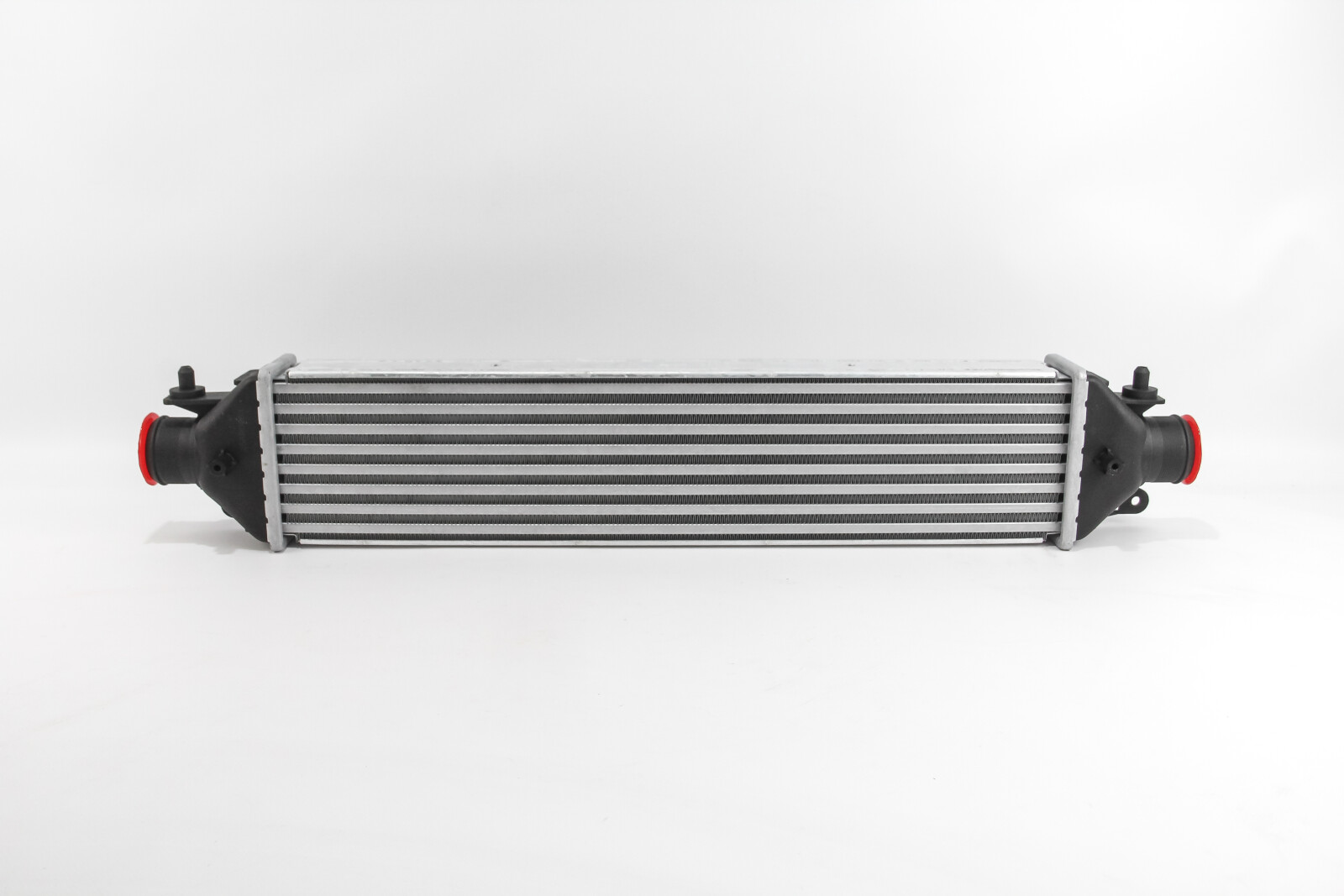 радіатор інтеркулера Fiat Doblo 1.4/1.3D 10-