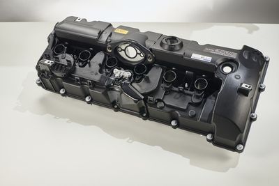 Кришка клапанів BMW 3 (E90/E91/E92/E93) (N51 B30/N52 B25) 04-13