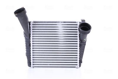 Радіатор інтеркулера TOUAREG/CAYENNE/AUDI Q7 2.5-5.0 02-18